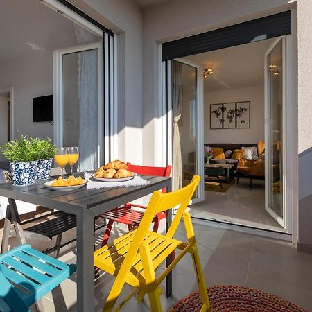 Sunny Island Apartment Trogir Exterior foto