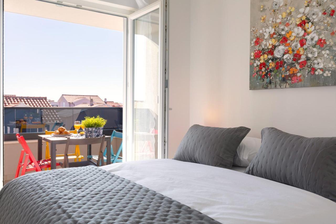 Sunny Island Apartment Trogir Exterior foto
